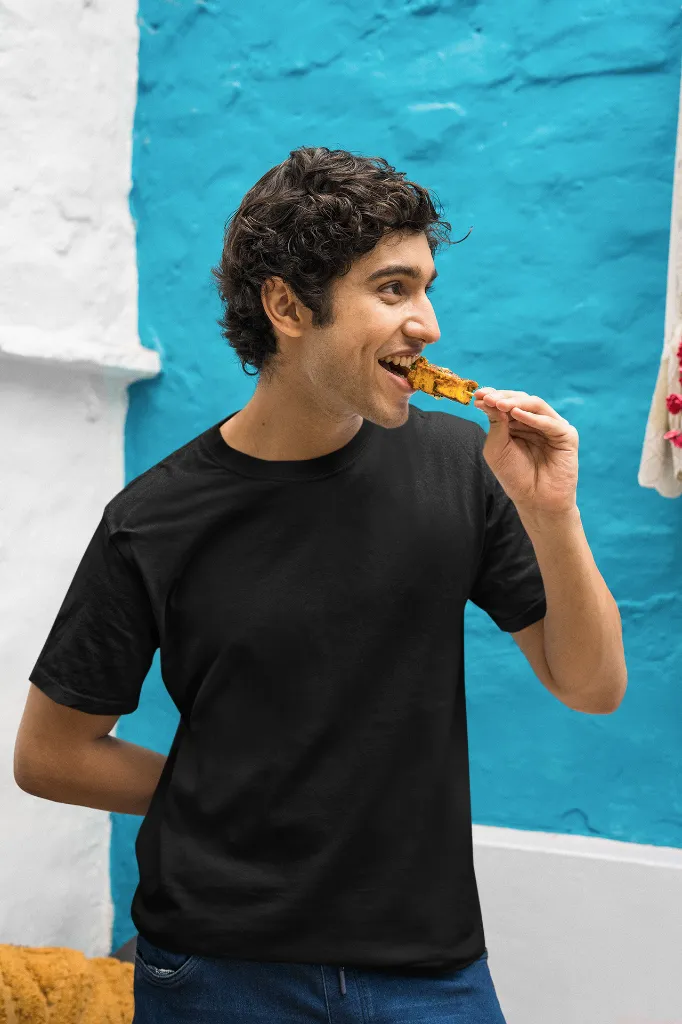 gildan-t-shirt-mockup-of-a-man-eating-a-street-food-snack-m30295.webp