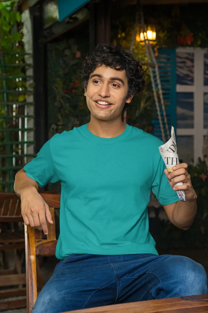 gildan-round-neck-tee-featuring-a-happy-man-with-an-indian-snack-m30304 (1).webp