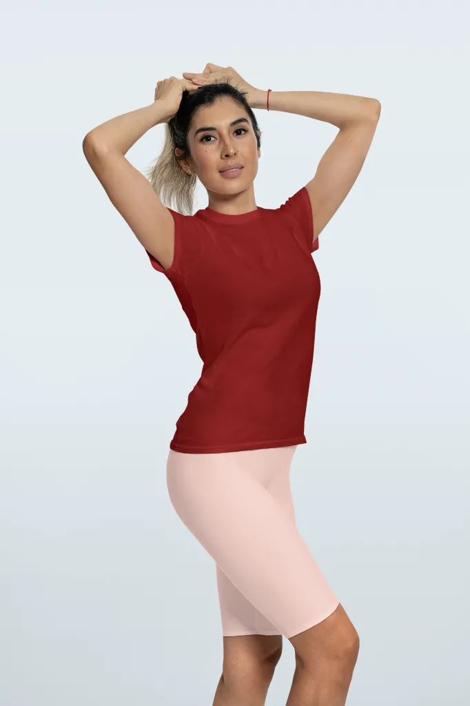 t-shirt-and-bike-shorts-mockup-of-a-woman-grabbing-her-hair-42333 (5).webp