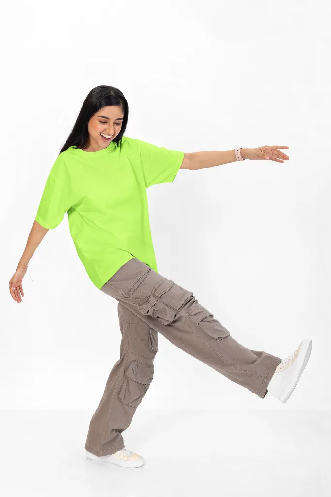 oversized-tee-mockup-featuring-a-cheerful-woman-having-fun-in-a-studio-m53035 (9).webp