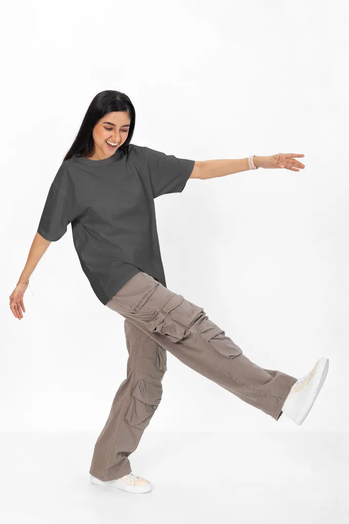 oversized-tee-mockup-featuring-a-cheerful-woman-having-fun-in-a-studio-m53035 (10).webp