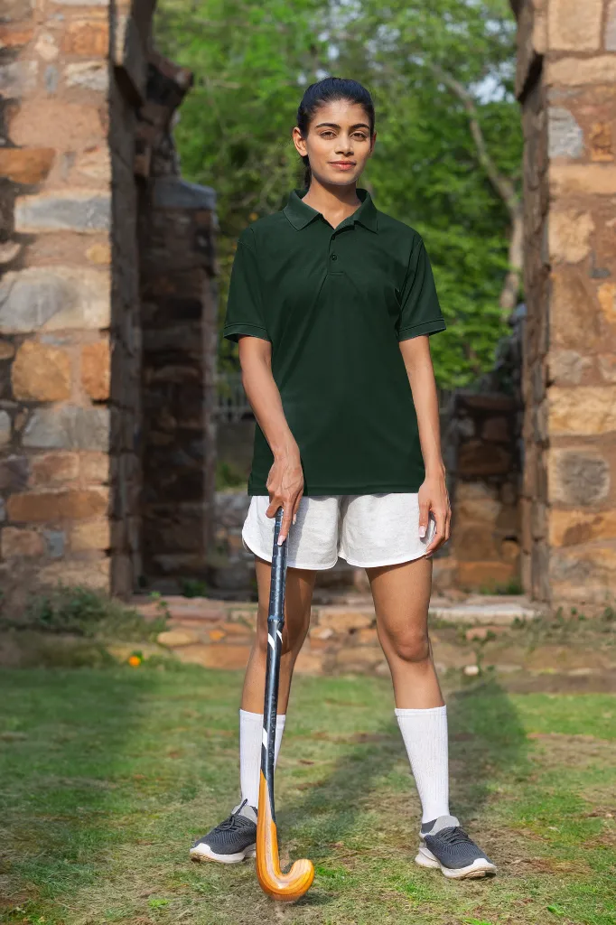 gildan-polo-shirt-mockup-of-a-woman-wearing-a-cricket-team-s-uniform-m39931 (7).webp