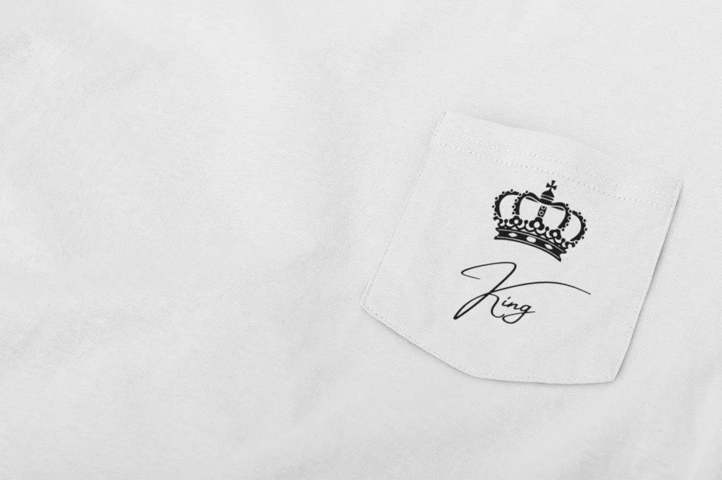 close-up-mockup-of-a-pocket-t-shirt-30085 (16).webp