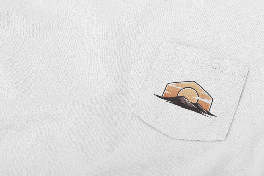 close-up-mockup-of-a-pocket-t-shirt-30085 (11).webp